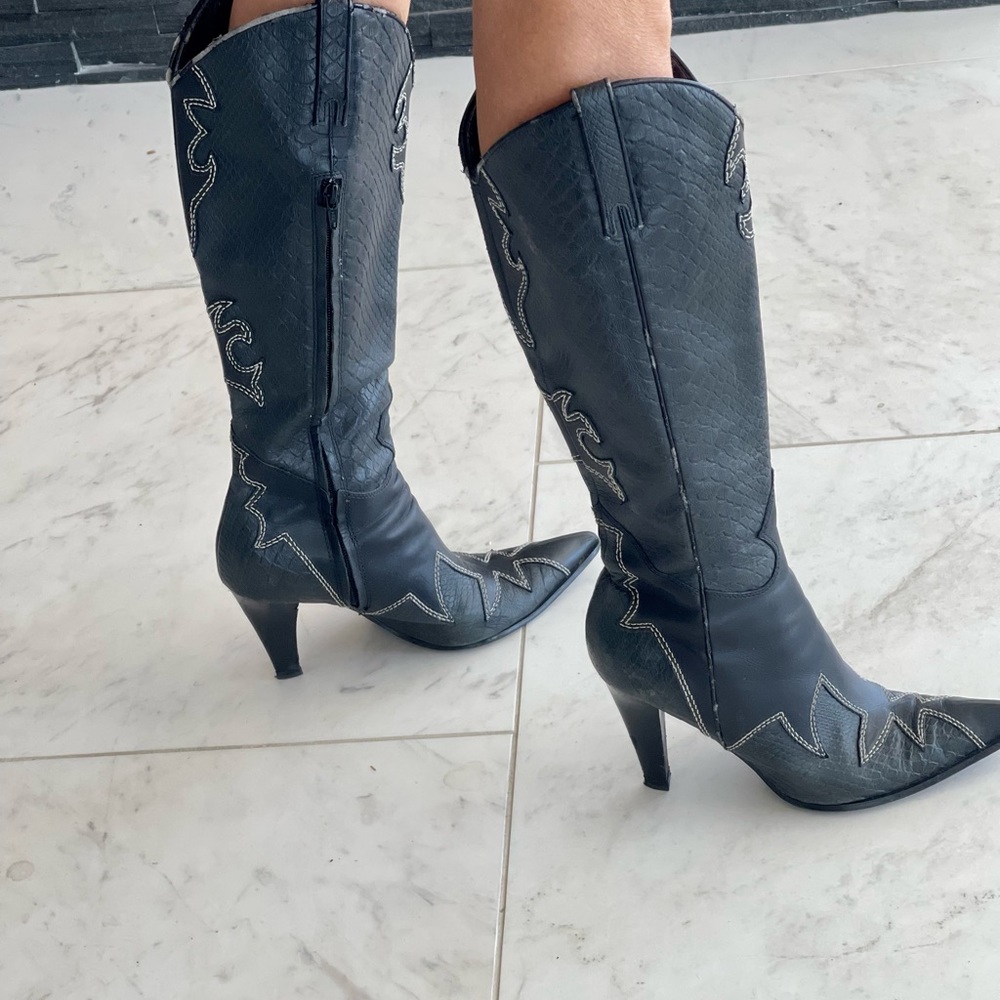 Bk heeled cowboy boots